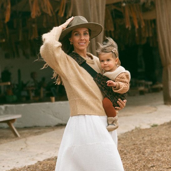 echarpe de portage maman chapeau bébé léopardo carrousel
